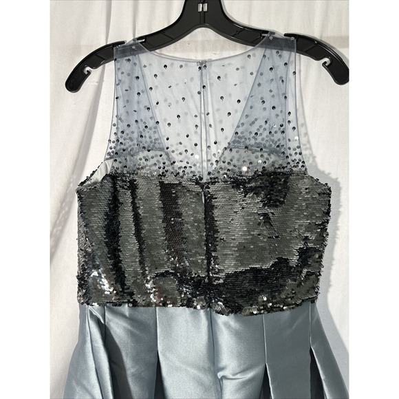 NWT‎ $995 SACHIN & BABI [ 8 ] A Line Sequin Erica Ball Gown Silver Ash Blue - Picture 12 of 13